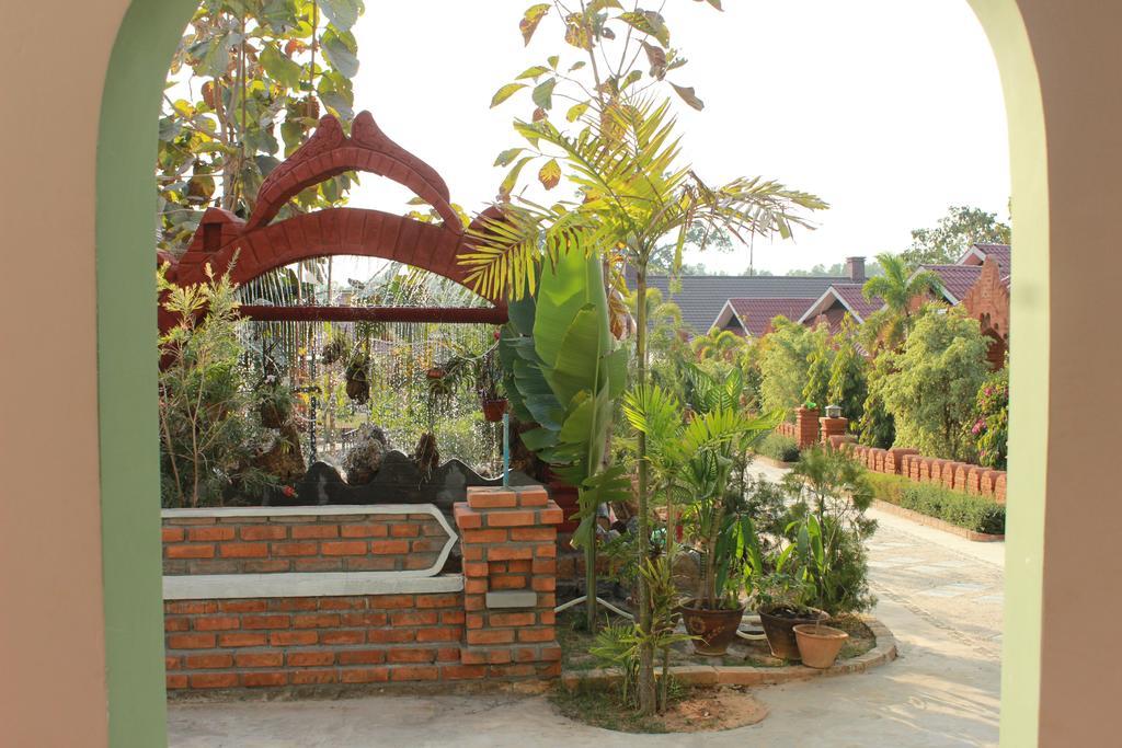 New May Haw Nann Villa Nyaung Shwe Exterior photo